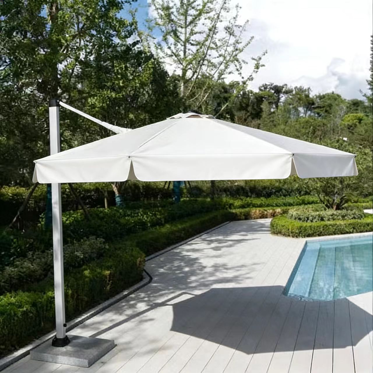 3米圆伞/2350元/把